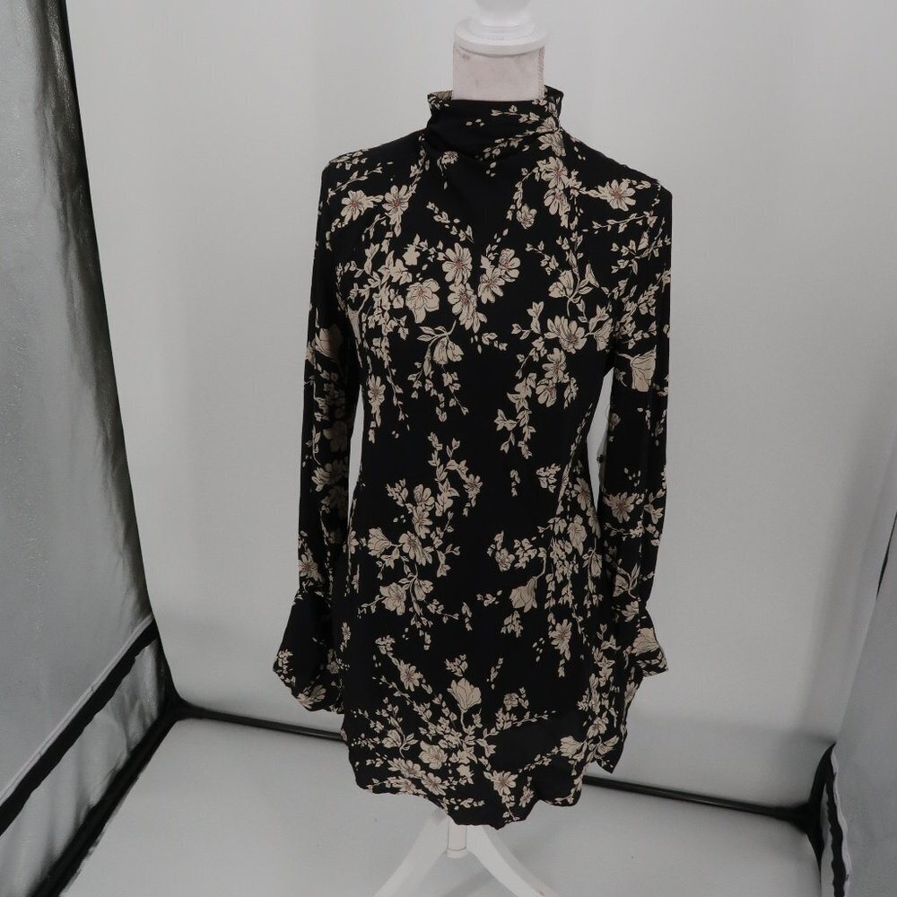 Free People Floral Tate Tunic in "Black Combo" Open Back Size Small NWT